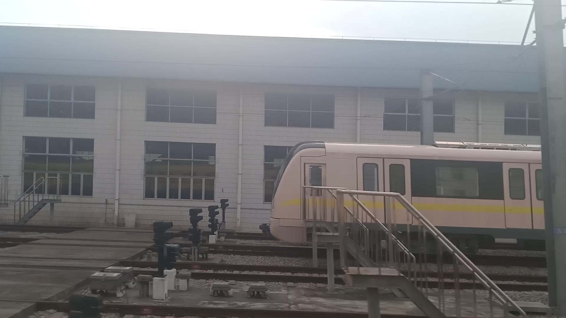广州地铁1号线大西路过西朗车辆段遇到8号线a608x206207