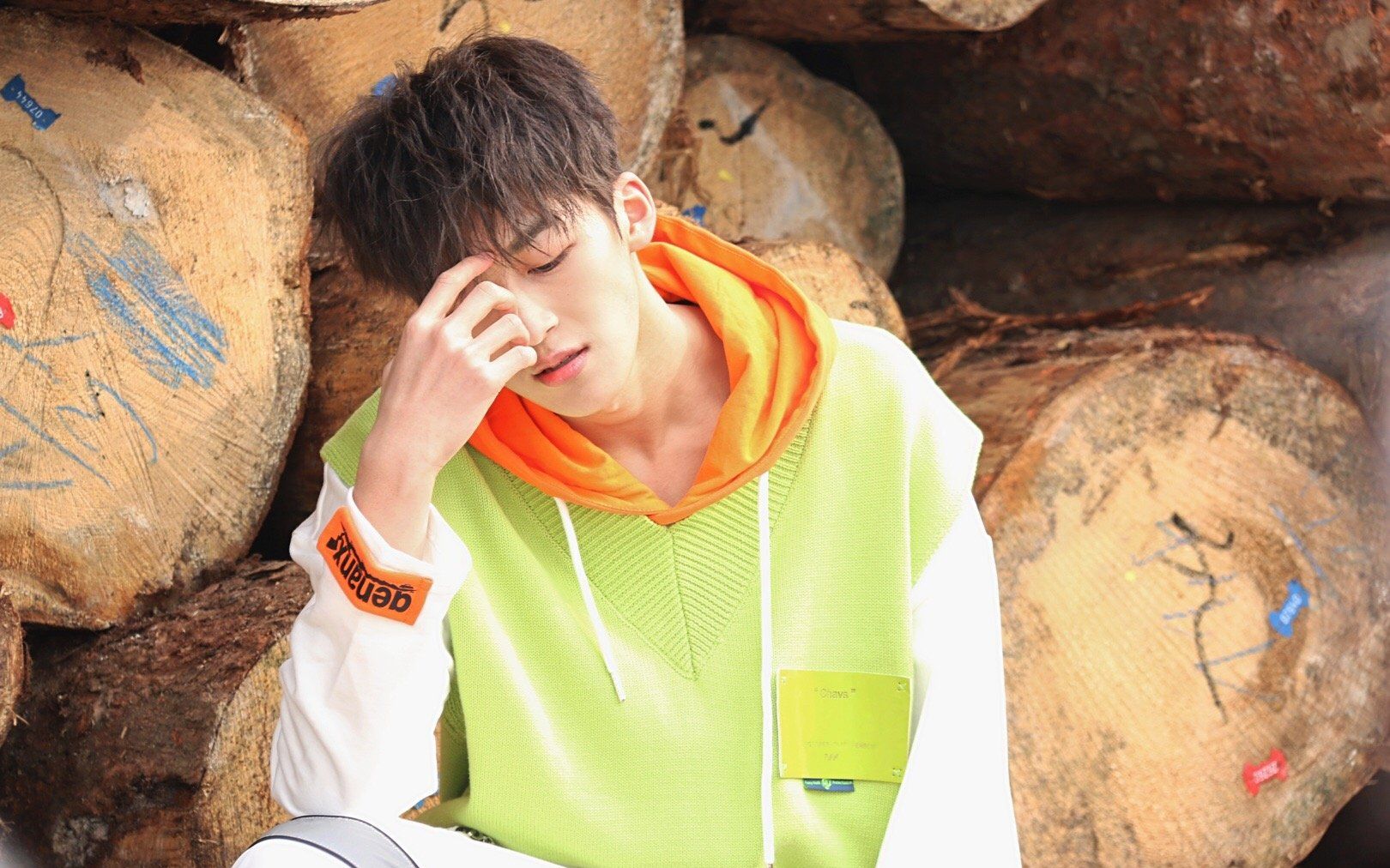 【创造营2019】wink狙击手何洛洛