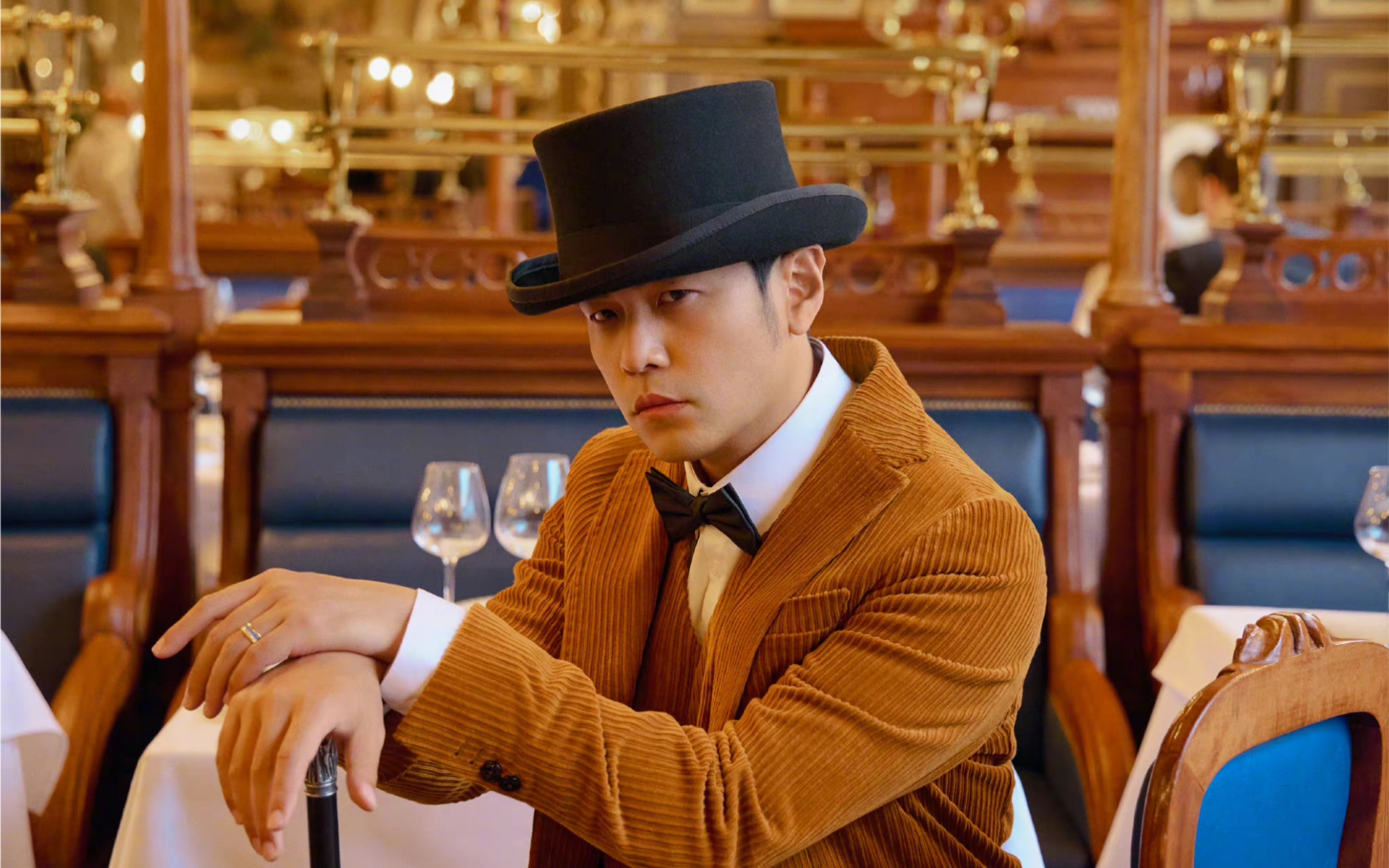 周董的歌还是熟悉的烫嘴