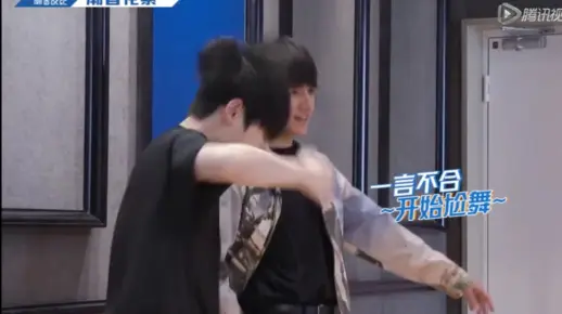 来自你南的魔性锤子舞