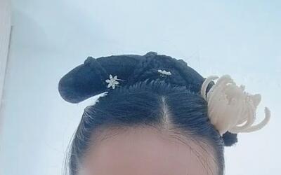 下期我们来做一个非常简单的(二把子头)用垫发包就可以做.