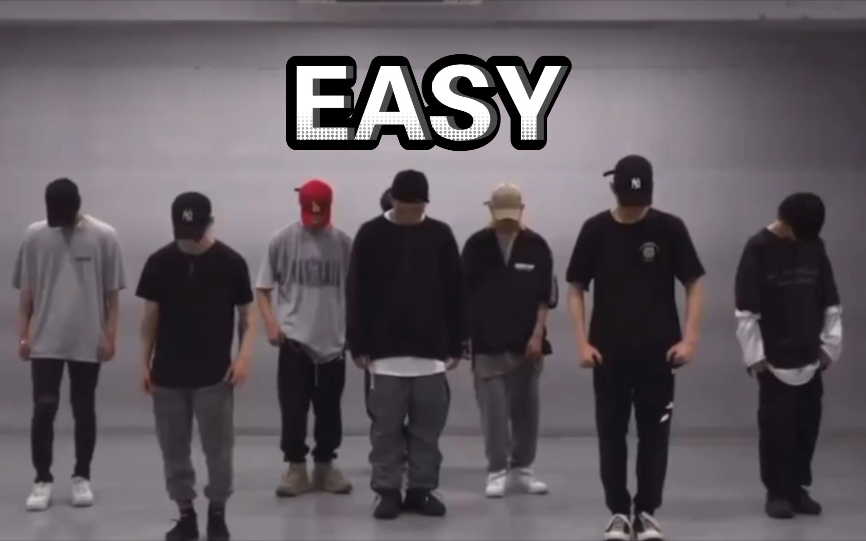 [图]【Stray Kids】舞蹈老师在Ins上传的EASY试编舞视频