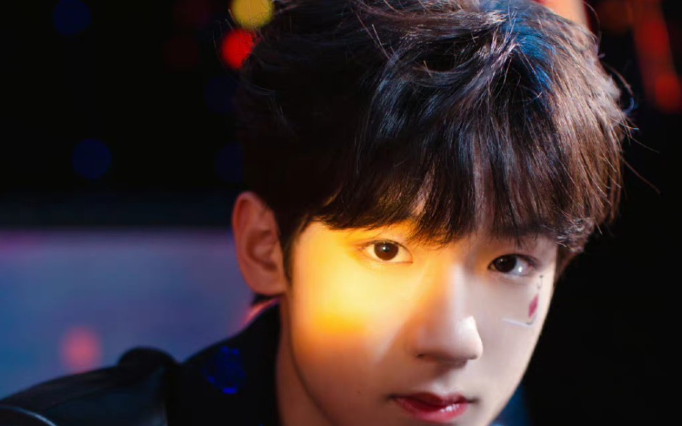 tf三代张峻豪(顺顺)