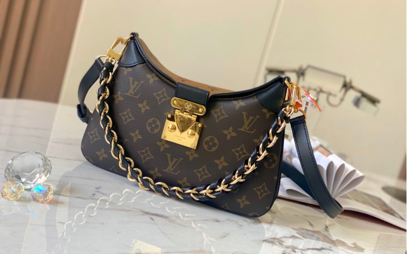 高仿lv路易威登twinny手袋 m46659 本款手袋以 monogram 与 monogram