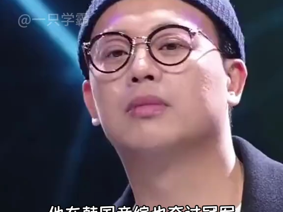 不认识金润吉是谁,但你一定听过他的歌