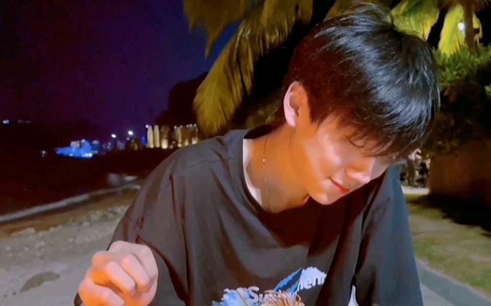 这才是帅气脸蛋正确的使用方式怿涵原际画