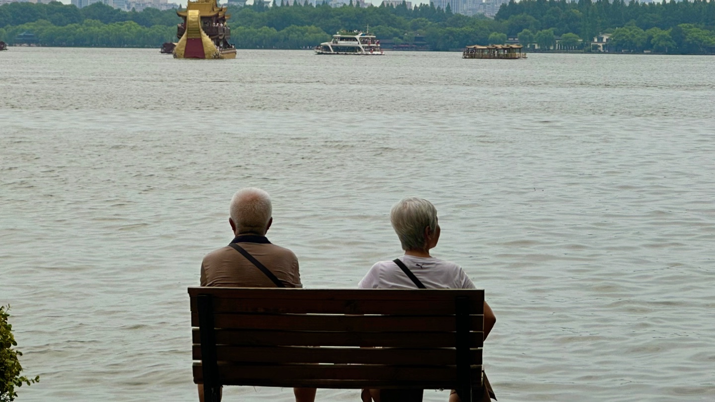 什么人能陪你到老