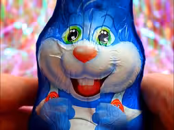 Kinder 复活节巧克力蛋兔开箱！巧克力与玩具的完美结合🥚🐰
