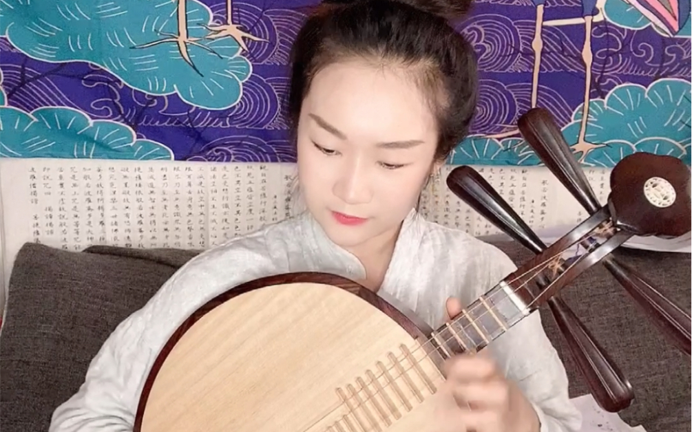 老旦京剧钓金龟月琴自弹自唱