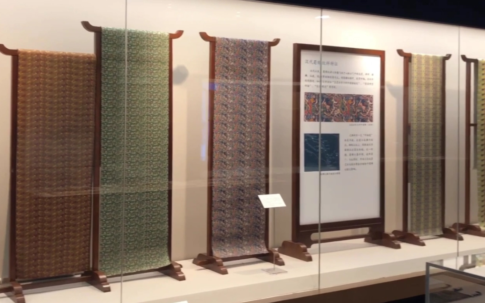 七分钟带你游览成都蜀锦织绣博物馆