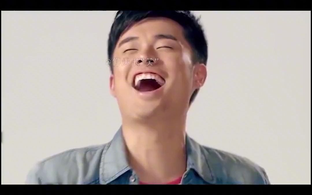 大鹏早期经典搞笑名场面,你抱我女儿我抱你闺女,抢单抢到医院