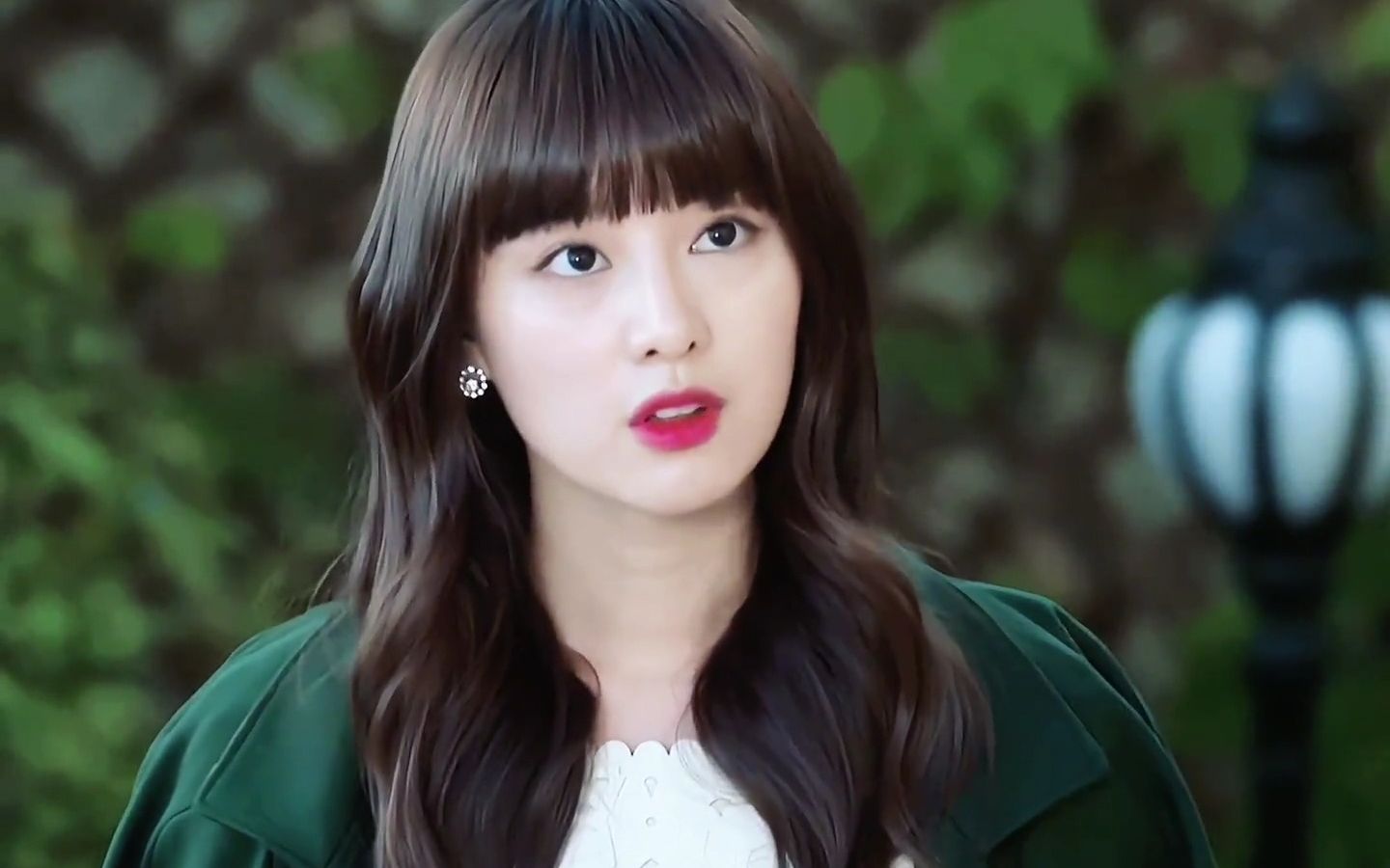 金智媛刘rachel:最喜欢的一套,新剧起码得是这套妆造起步吧