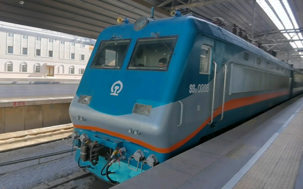 超近距离拍摄沈局小号车ss9-0006