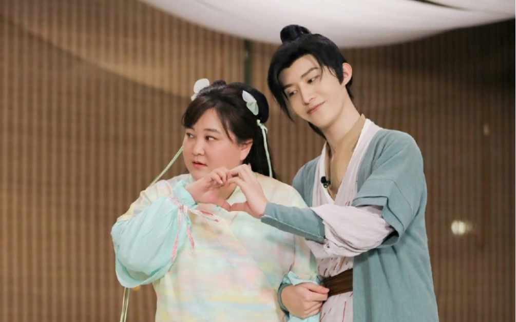 【加饭姐弟】贾玲范丞丞cp/青春环游记ep11高甜合集/我要你