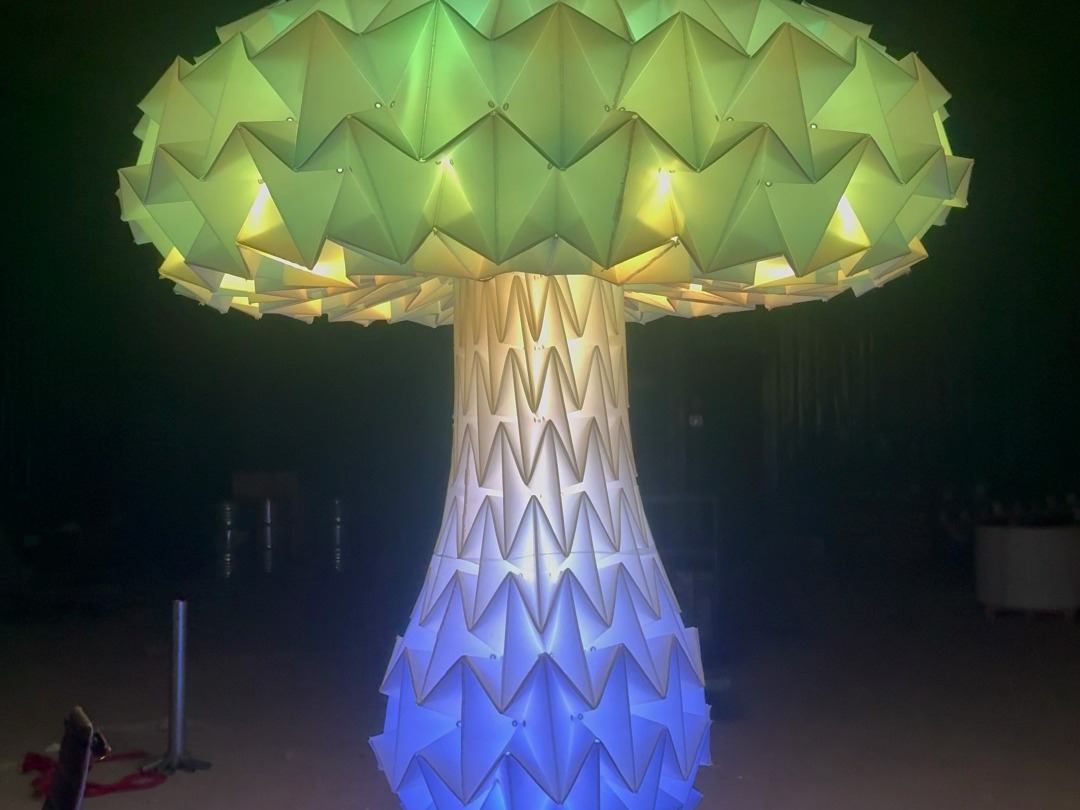 蘑菇树灯网红灯光装置节日庆典活动暖场道具网红拍照打卡装置景观灯