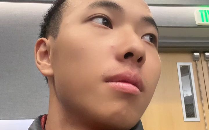 丁胖子金牌讲师收容中心听演讲,进收容中心居然还很骄傲