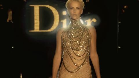 carmen kass in christian dior - j'adore (tv spot 2000)（法国版）_哔哩哔哩_bilibili