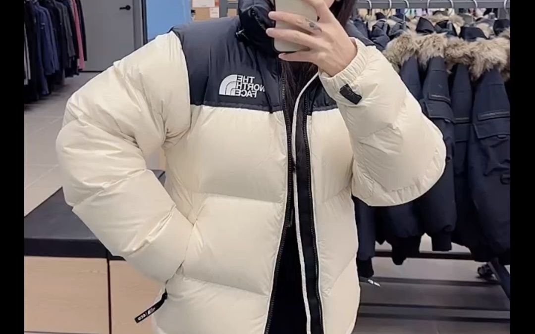冬季穿搭分享,北面1996羽绒服经典款潮到没朋友