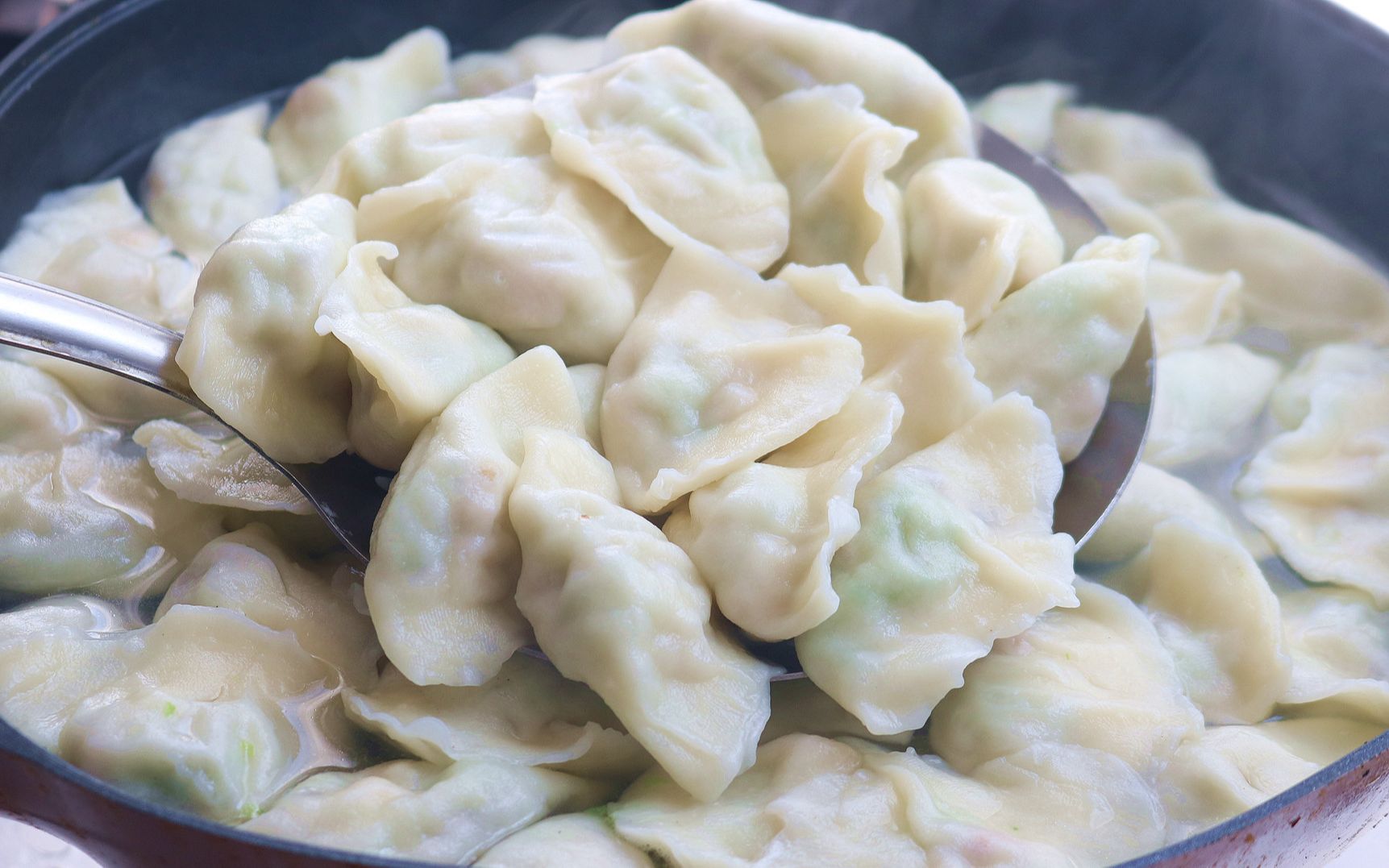 秋天多吃这素馅饺子不放鸡蛋不放肉鲜香美味3大盘不够吃