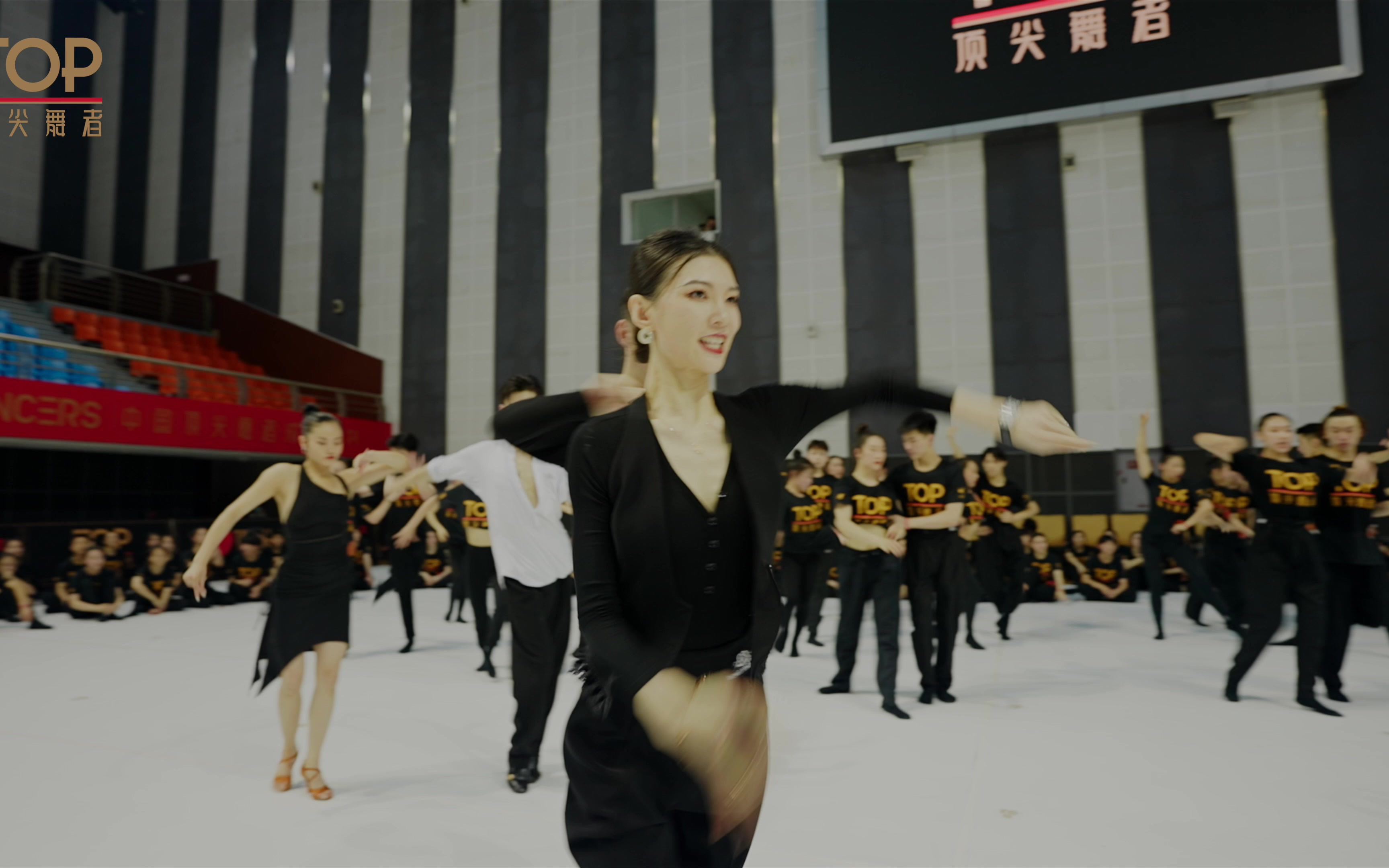 中国顶尖舞者成长计划全国训练营(16-18岁)中国职业拉丁舞冠军王冰