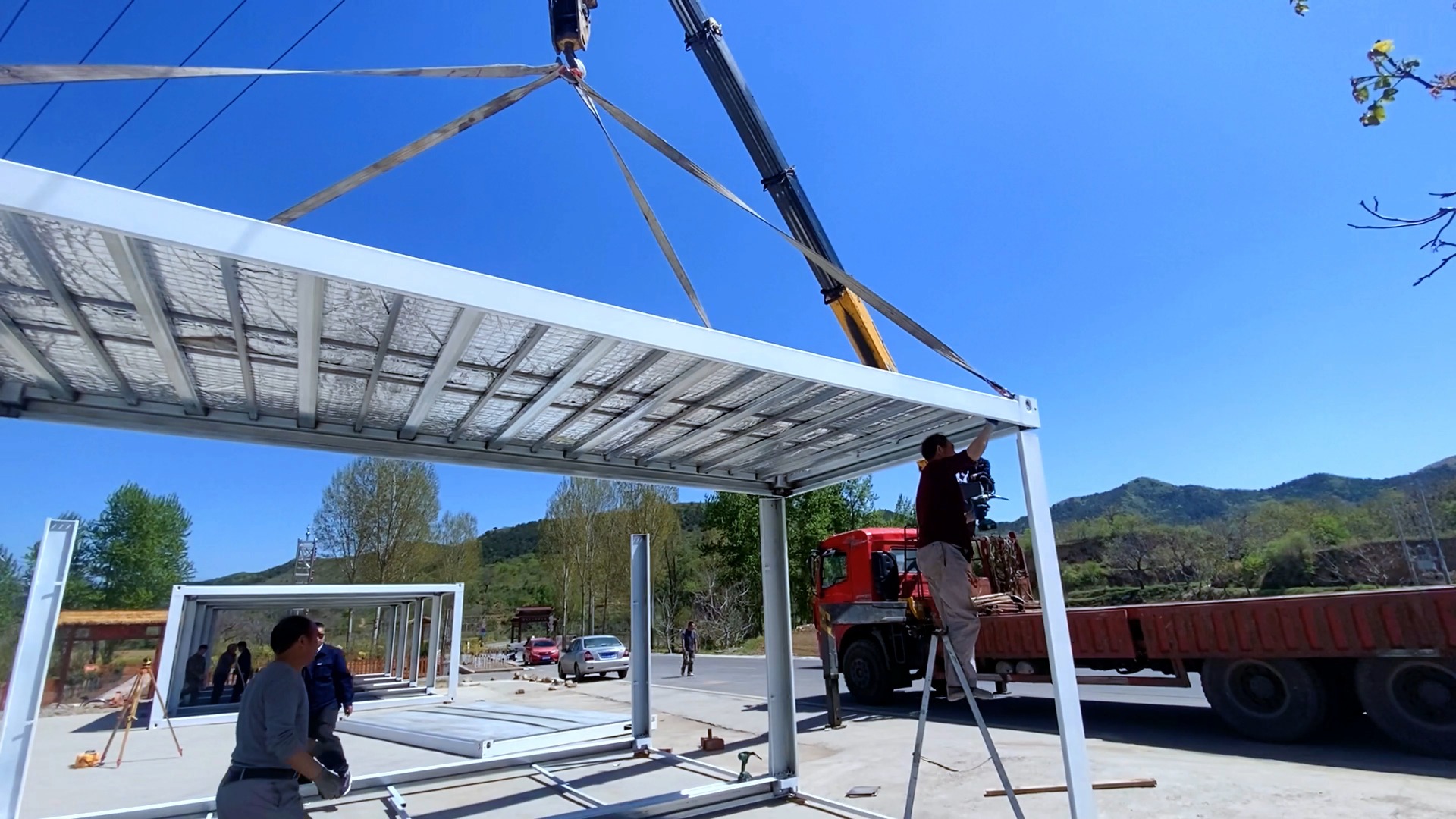 涉县西鹿头打包箱房安装 涉县西鹿头集成房屋,门面房,车库安装