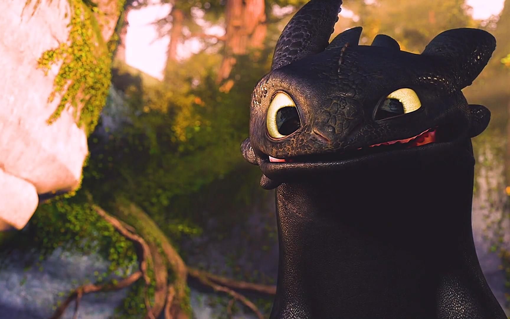 谁能拒绝一只又憨又酷的无牙仔呢,这小表情模仿的还挺像!