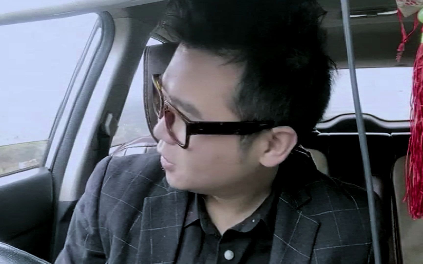 mc石头:回家vlog《我的青春》记录_哔哩哔哩 (゜-゜)つロ 干杯~-bili