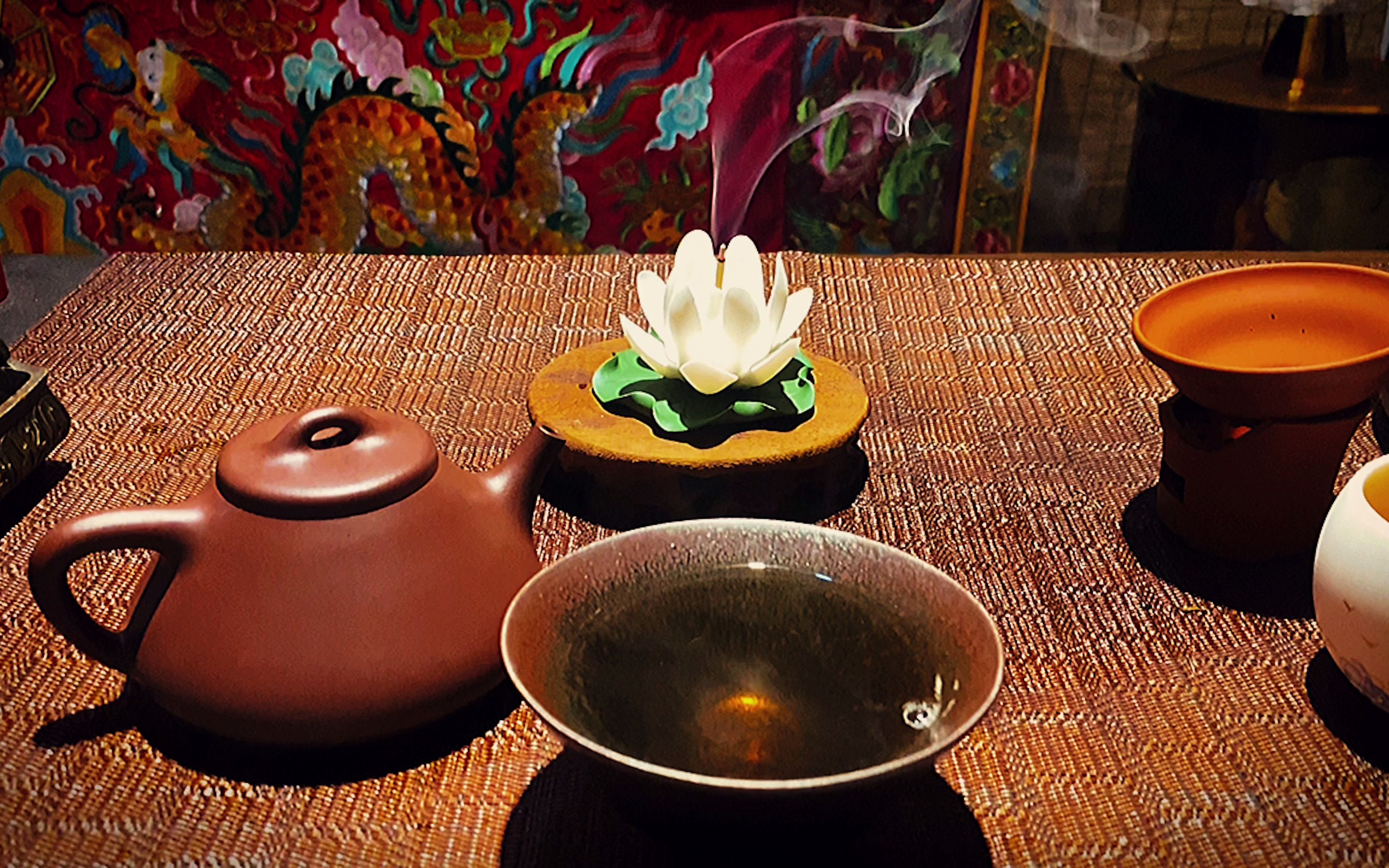 【静逸】心烦意乱的时候点上一炷香,泡上一壶茶,品香茗茶,安逸不过