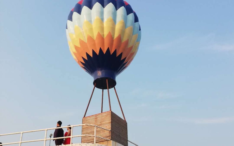 北戴河碧螺塔酒吧公园