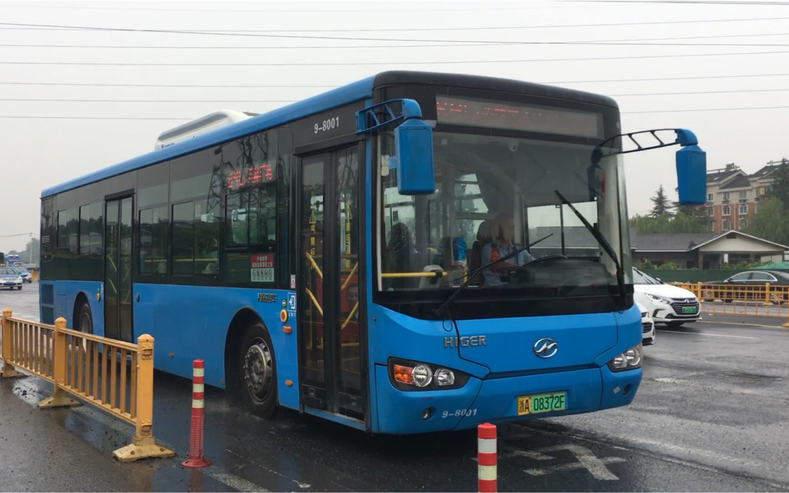 余杭公交 klq6129aghevn5k b4c路 9-8001