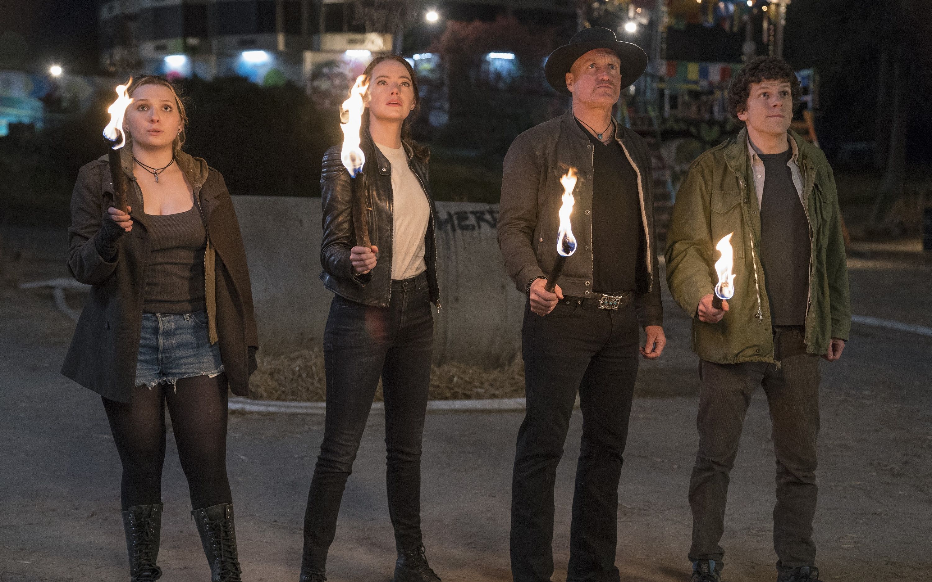 时隔10年回归丧尸乐园2首曝官方中字预告片