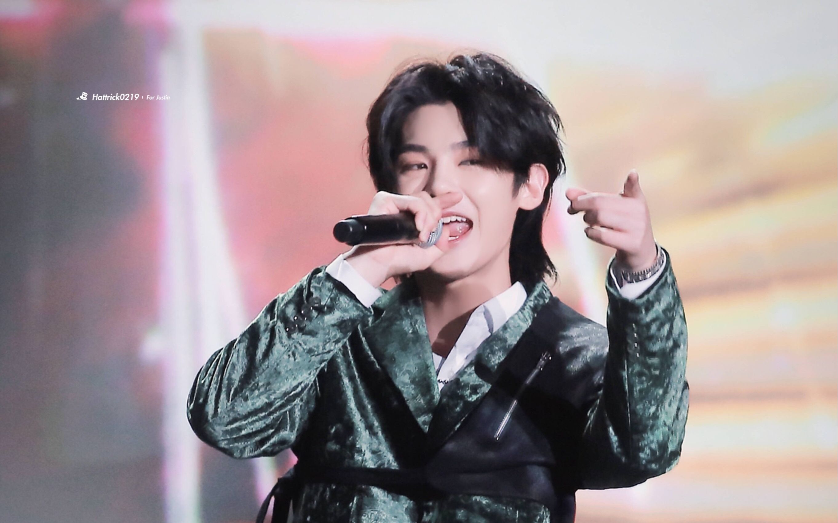 【黄明昊 | justin】 可甜可盐的泊美混剪