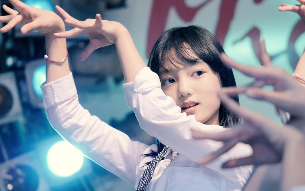 pritti组合12岁小萝莉cover夏雨flyhigh原唱像星星一样饭拍