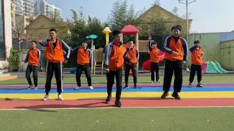 下载视频: 最火幼儿舞蹈完整版《青春快出发》