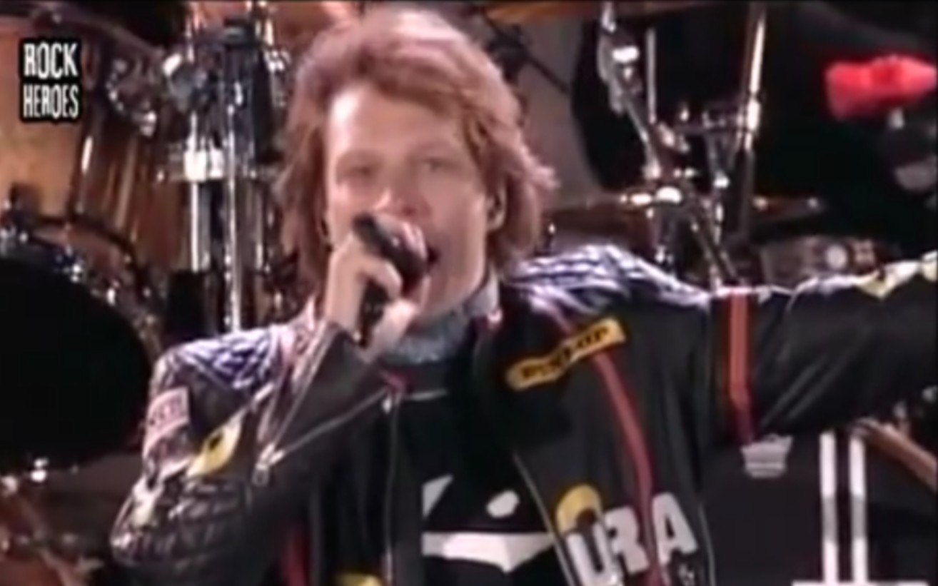 [图]Bon Jovi - It's My Life (Giants Stadium, New Jersey 2001)