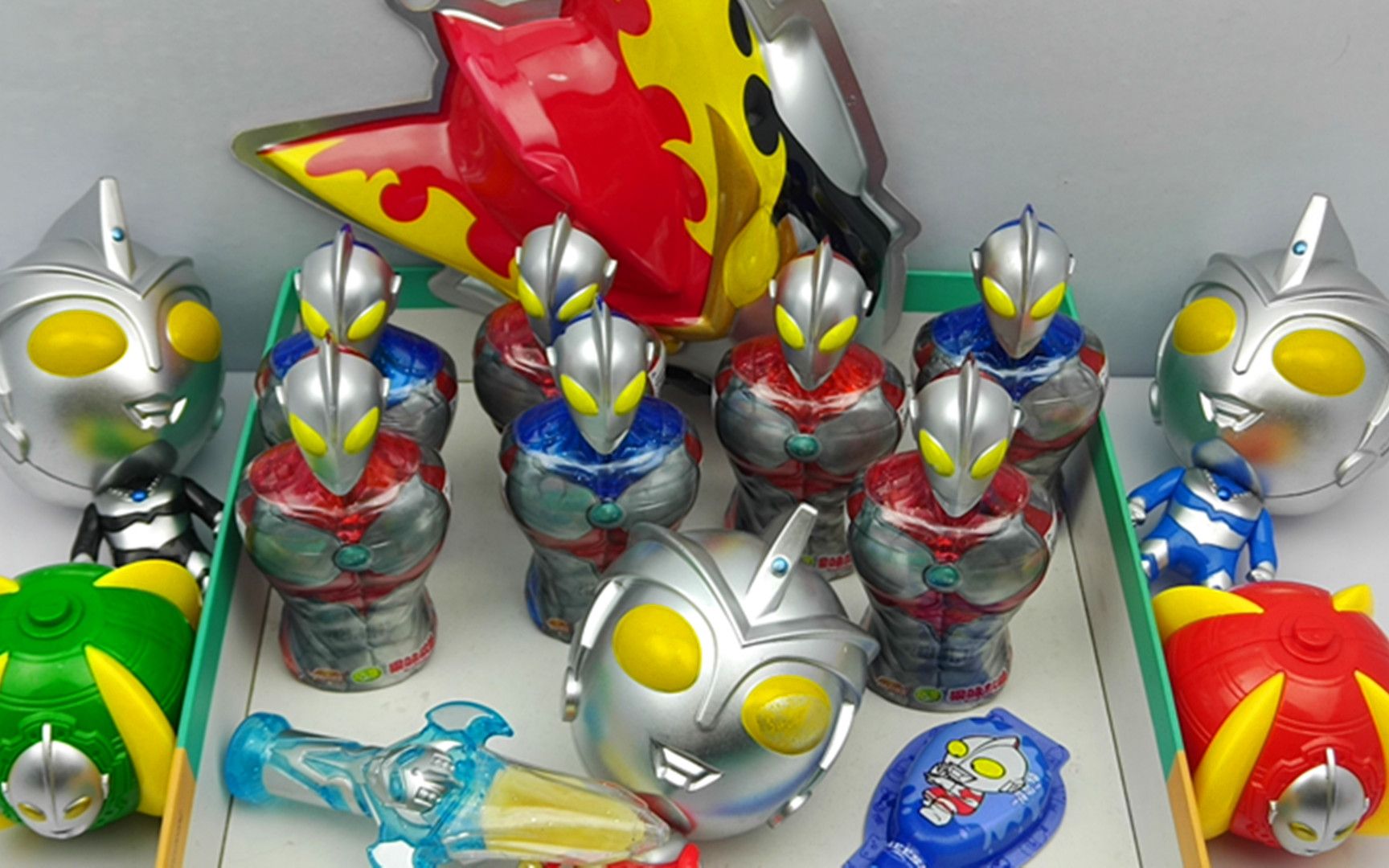 奥特曼小零食,面具糖肌肉男糖,奥特剑棒棒糖