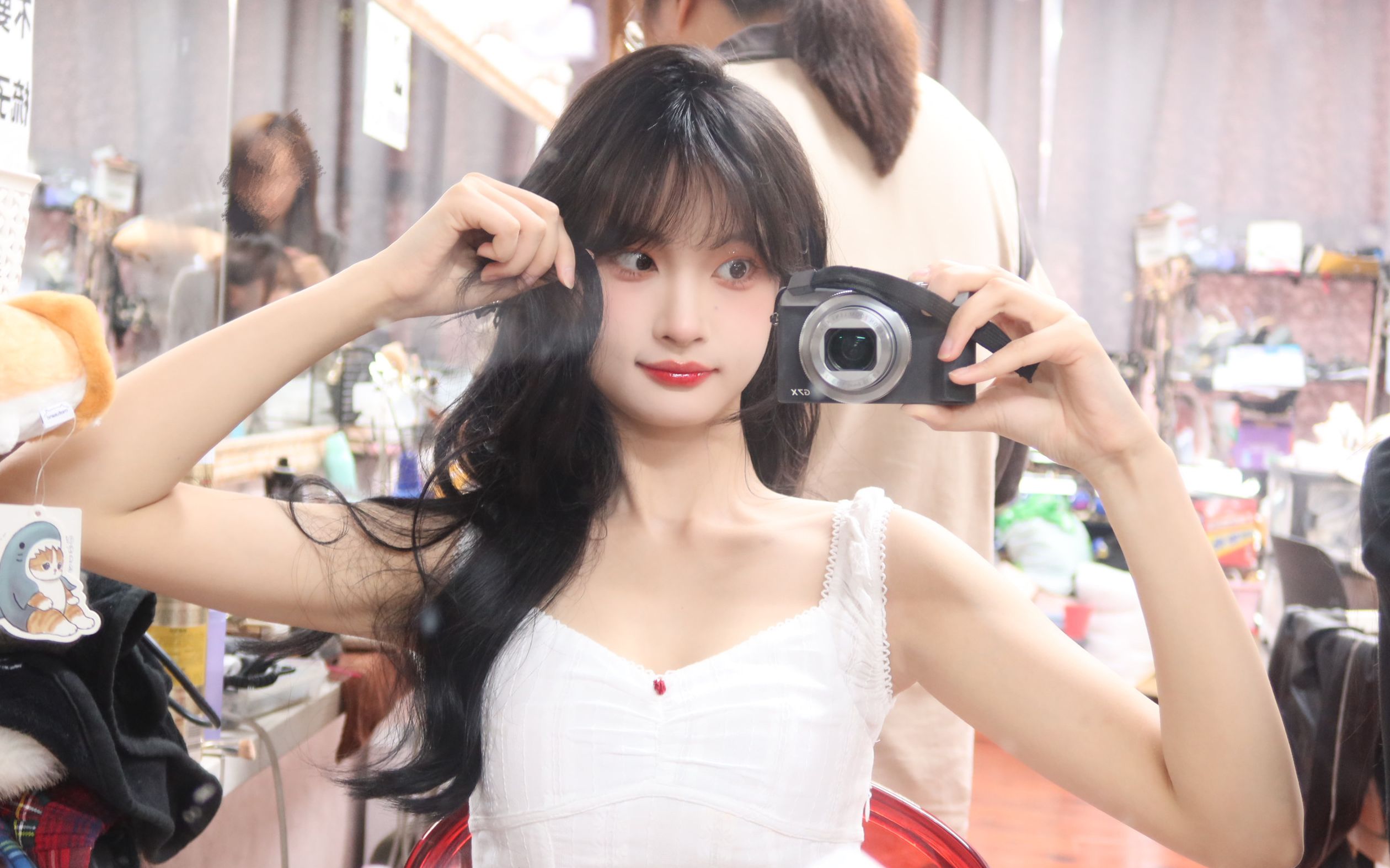 【许雅兰】公主对粉丝浪杨添淩的行为进行了严厉批判!