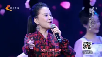 Скачать видео: 《女儿情》原唱歌手吴静现场重现经典，这才叫天籁之音，比李玲玉唱的美