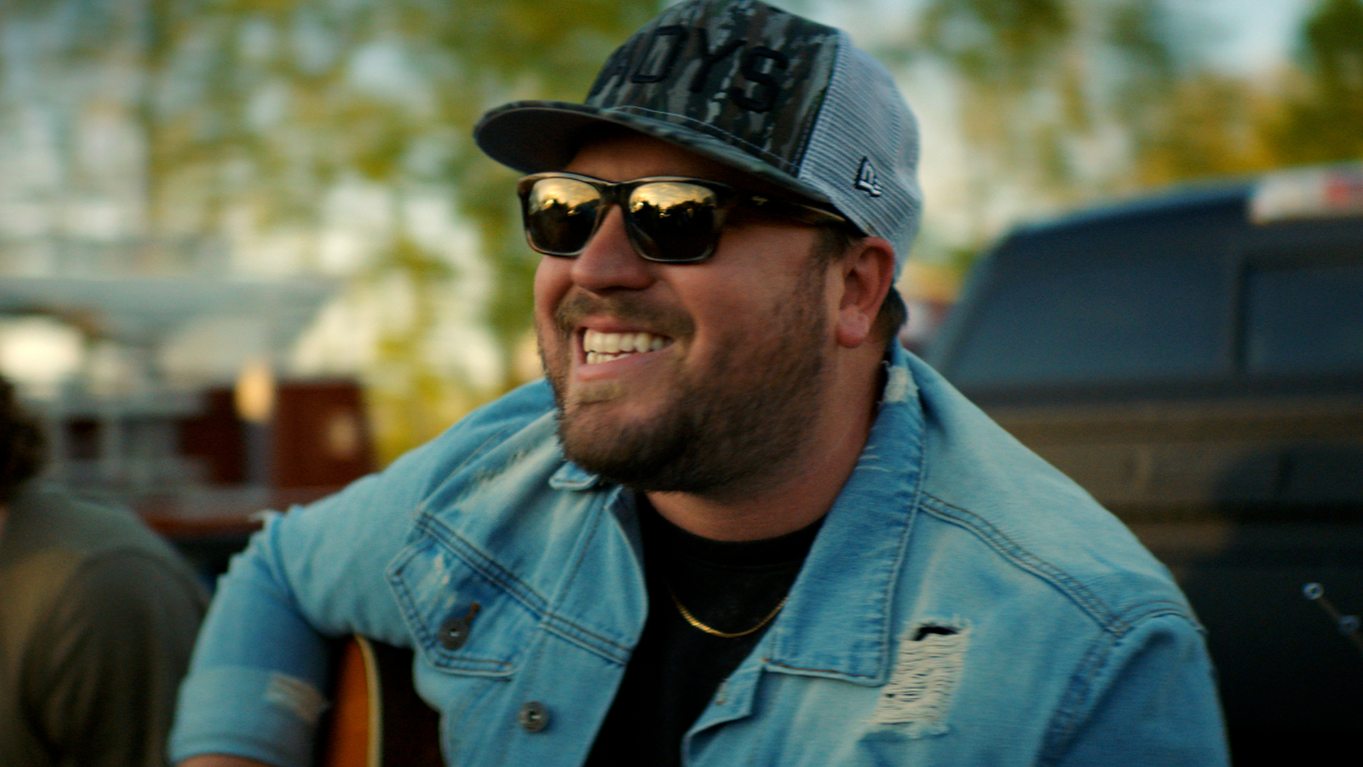 to us it did - mitchell tenpenny_哔哩哔哩_bilibili