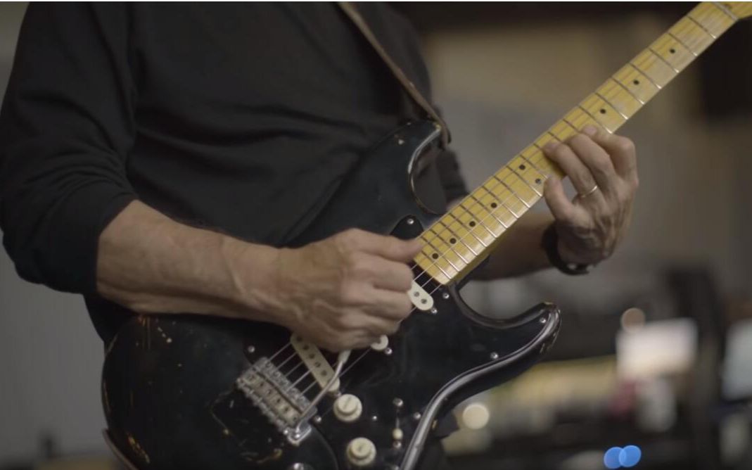 david gilmour说他是收集癖,那他到底有多少把吉他