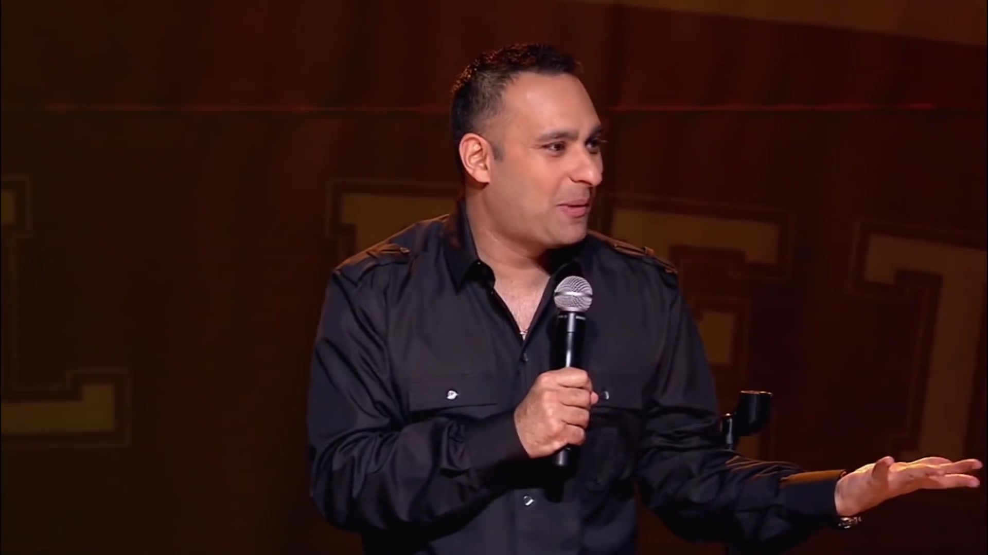 罗素·彼得斯 印度人很小气?