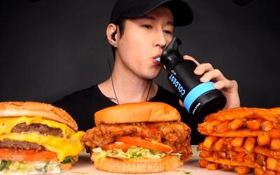 【zach choi】两个巨无霸汉堡,还有一份超诱人的薯条