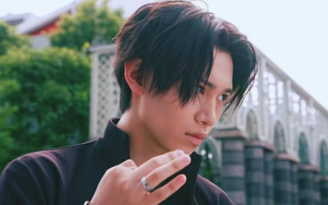 【特摄/mad】chair—其名为漆黑的将军 再生·in my world