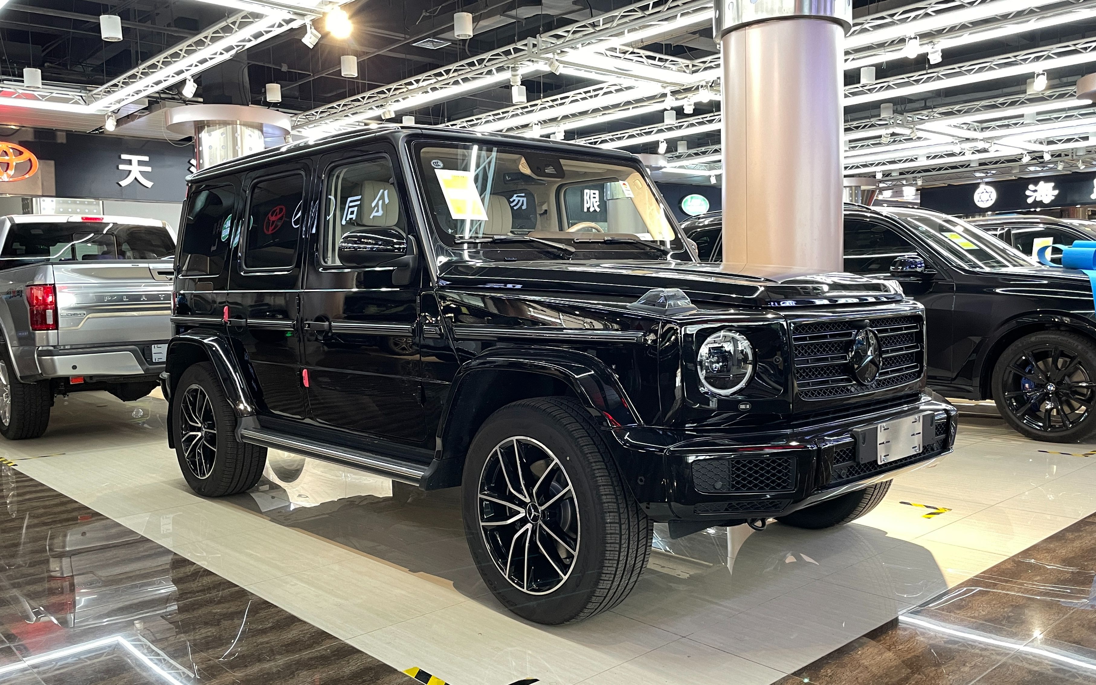 柴油奔驰g350d的天花板,看看配置基本选满是什么样子