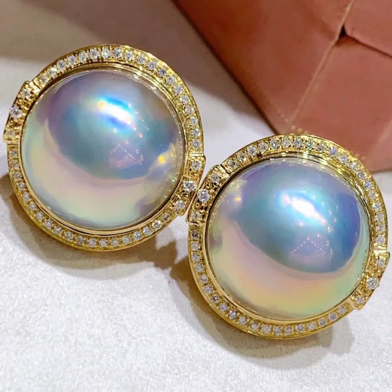 肉眼可见的华丽 厚金海水马贝耳钉 裸珠:19-20mm 成品:24-25mm 蓝紫色