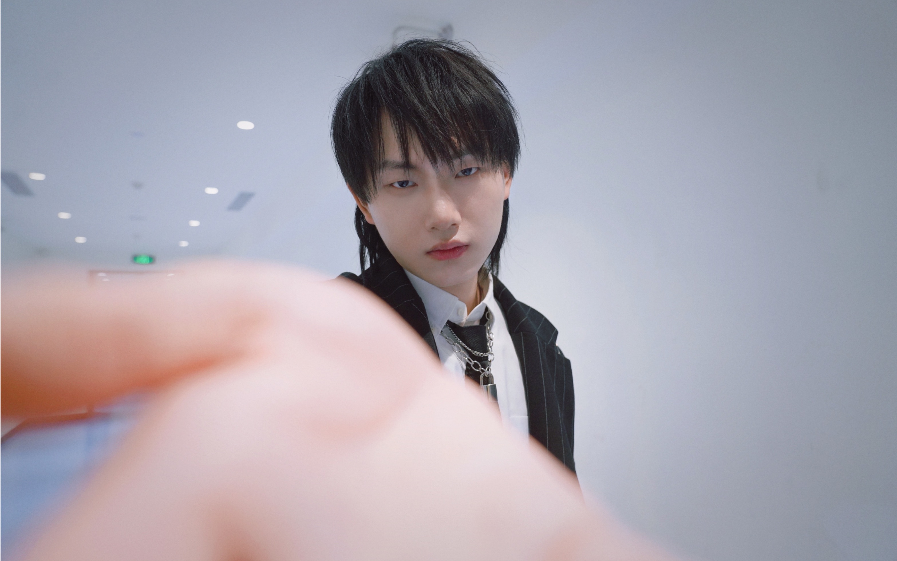 【qg.fly】飞牛大将军帅气西装土味情话