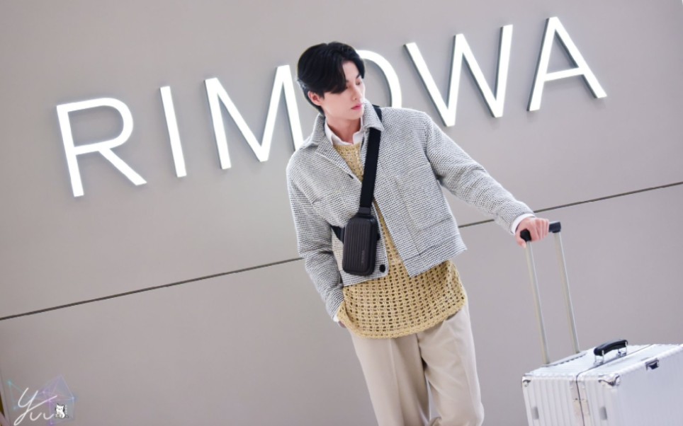 Rimowa新店开业邀请到了Gulf亲临.感谢Rimowa的邀请,这也是我们的荣幸哔哩哔哩bilibili