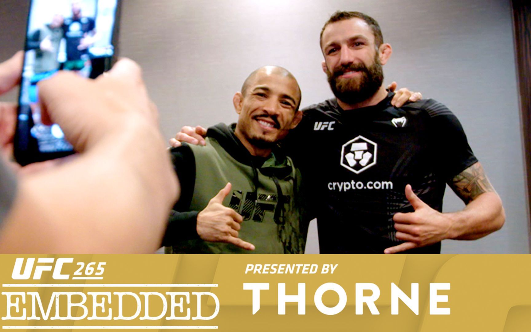 【ufc265 | 赛前纪实】第四集:奥尔多期待开赛,基耶萨愉快玩手游_哔哩