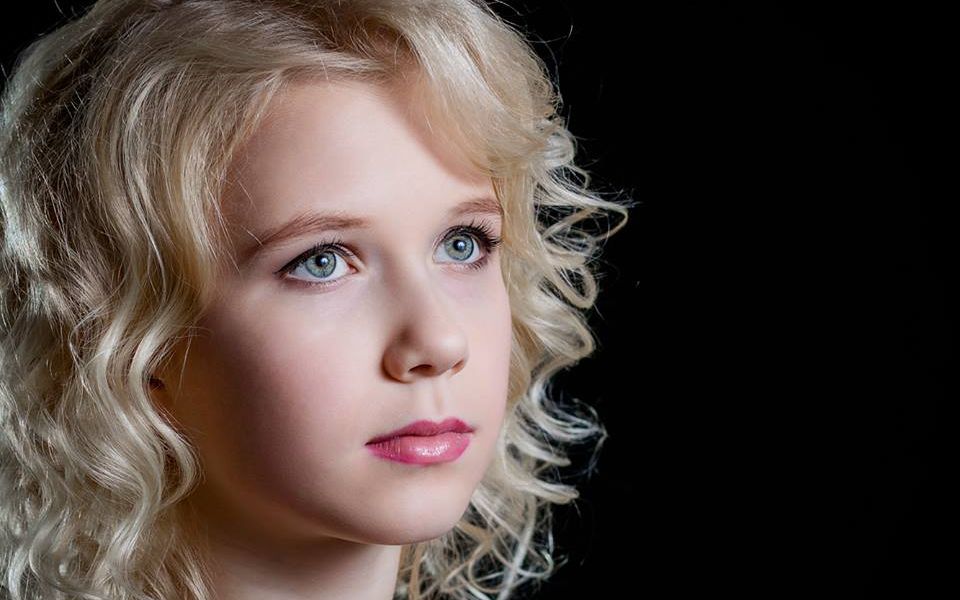 乌克兰达人秀 sofia shkidchenko 表演独特的约德尔唱法 完整版( 第