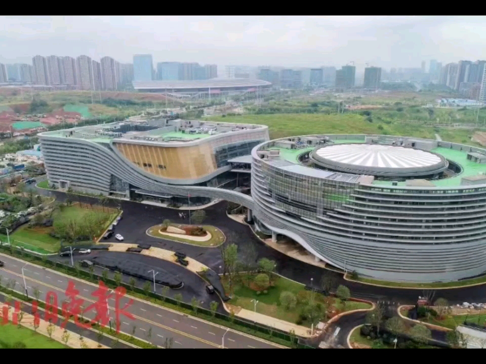 九龙湖畔,南昌市民中心之美这里的人气 未来中心